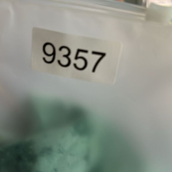 NWT Old Navy Plus Size Light Support Powerchill Green Tie-Dye Tank Top - Size 4X - Picture 11 of 11